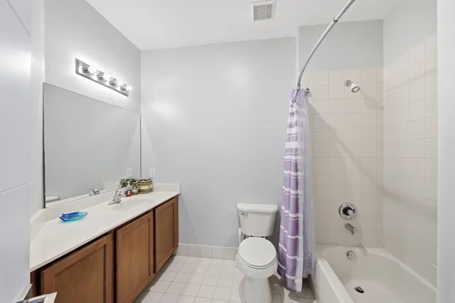 $300,000 | 1725 Carvelle Drive, Riviera Beach, FL 33404