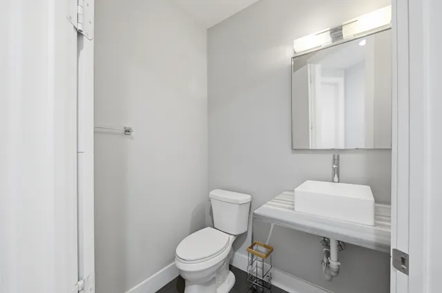 $300,000 | 1725 Carvelle Drive, Riviera Beach, FL 33404