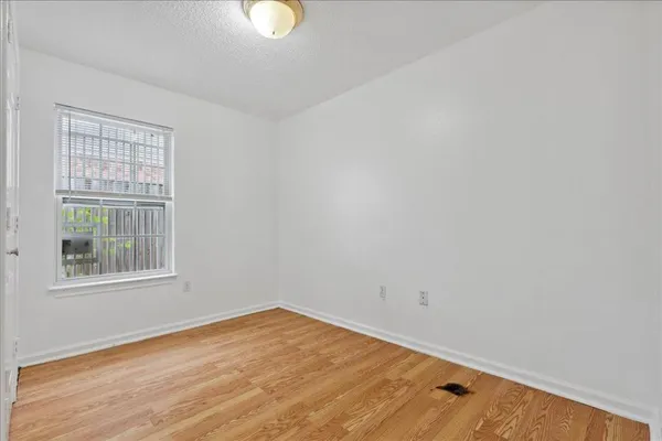 $2,100 | 4043 Gray Oak Place, Dallas, TX 75212