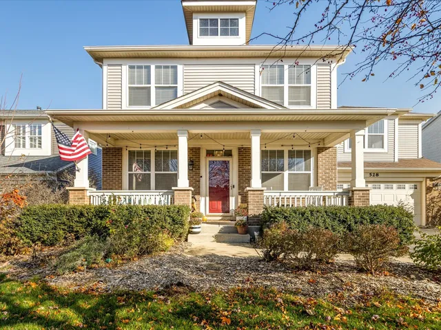 $529,900 | 528 Horizon Drive West, St. Charles, IL 60175