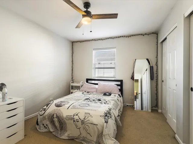 $529,900 | 528 Horizon Drive West, St. Charles, IL 60175