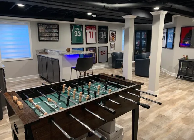 $529,900 | 528 Horizon Drive West, St. Charles, IL 60175