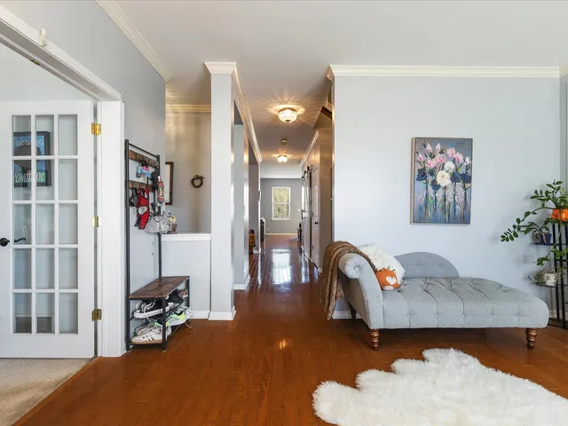 $529,900 | 528 Horizon Drive West, St. Charles, IL 60175