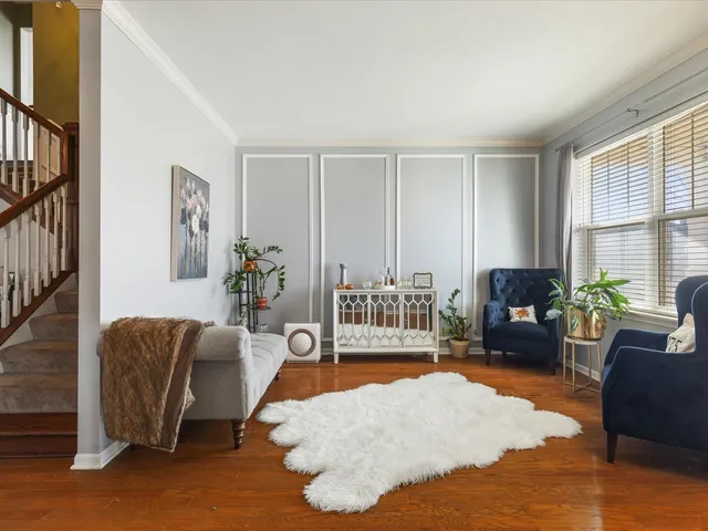 $529,900 | 528 Horizon Drive West, St. Charles, IL 60175