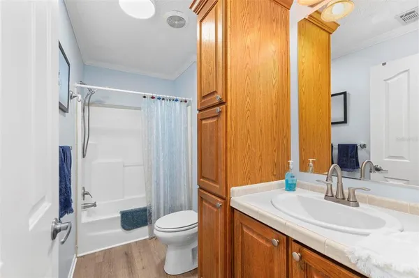 a view of room with washer and dryer