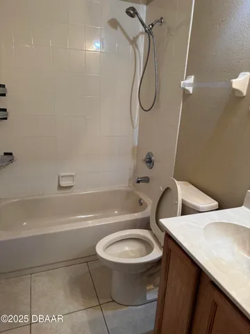 $2,400 | 5304 Georgia Peach Avenue, Port Orange, FL 32128