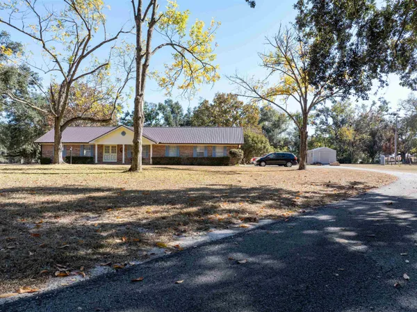 $325,000 | 3854 Northeast Ne Cr, Lee, FL 32059