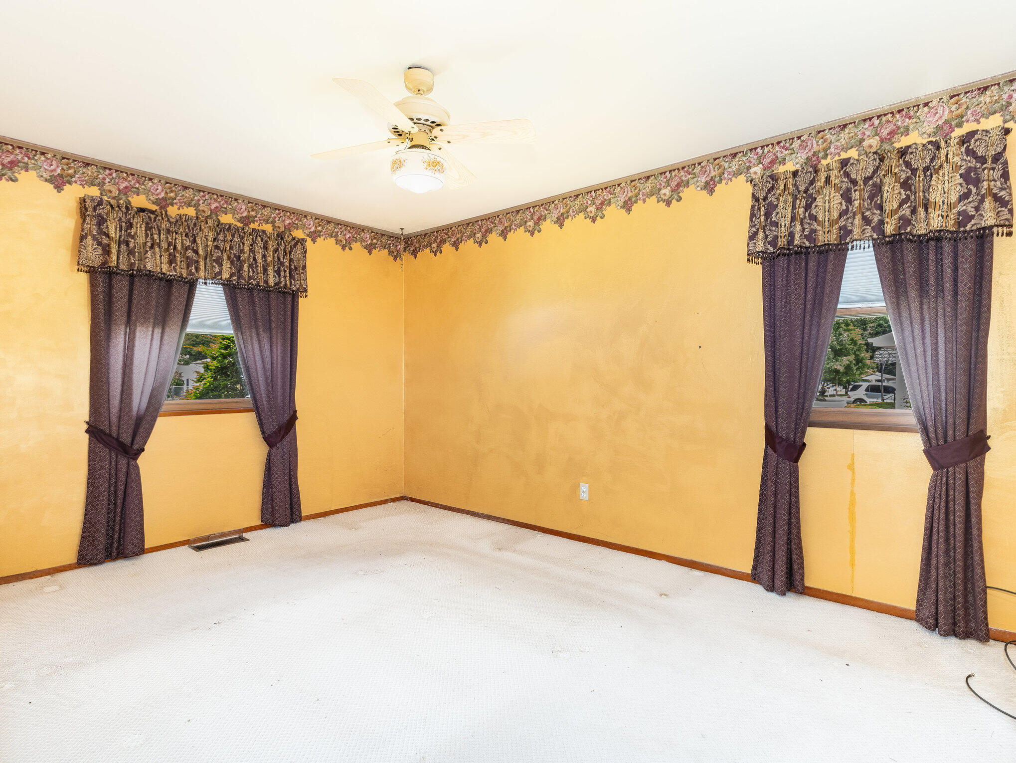 5835 Springfield Avenue Portage, IN 46368 - Photo 11 of 22 2038x1530