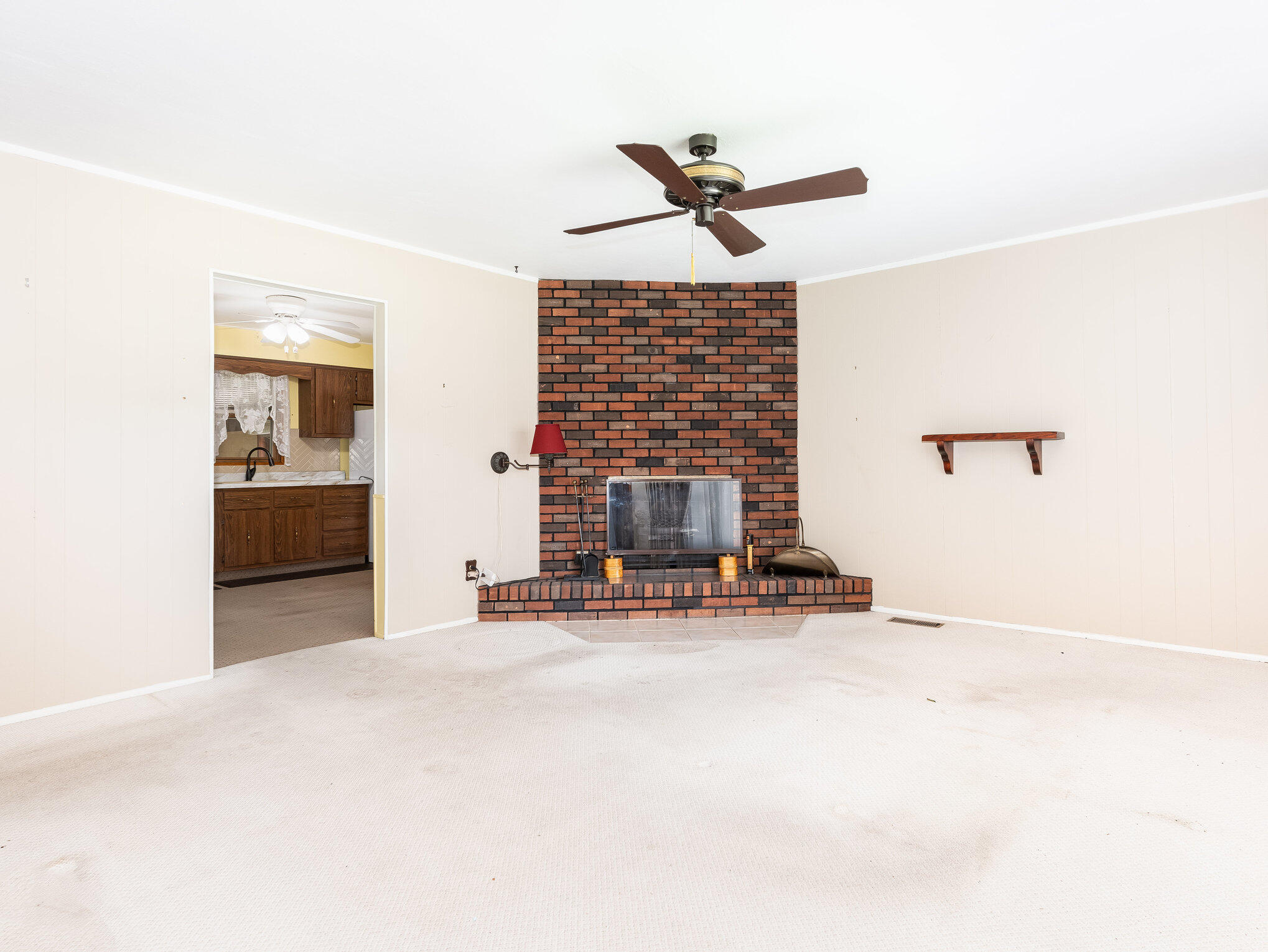 5835 Springfield Avenue Portage, IN 46368 - Photo 4 of 22 2038x1530
