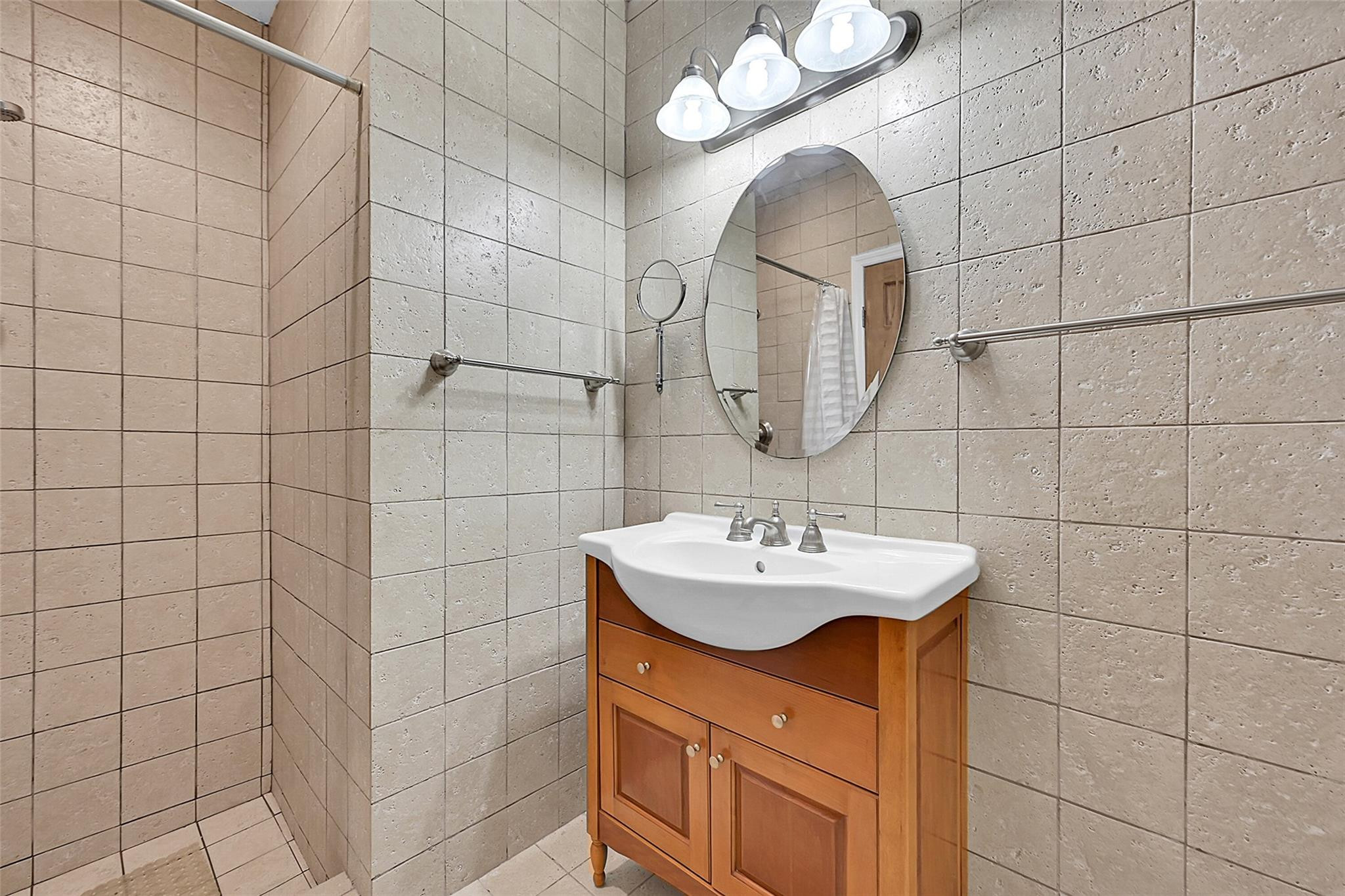 1401 Red Road Coral Gables, FL 33134 - Photo 34 of 52 Photo 34