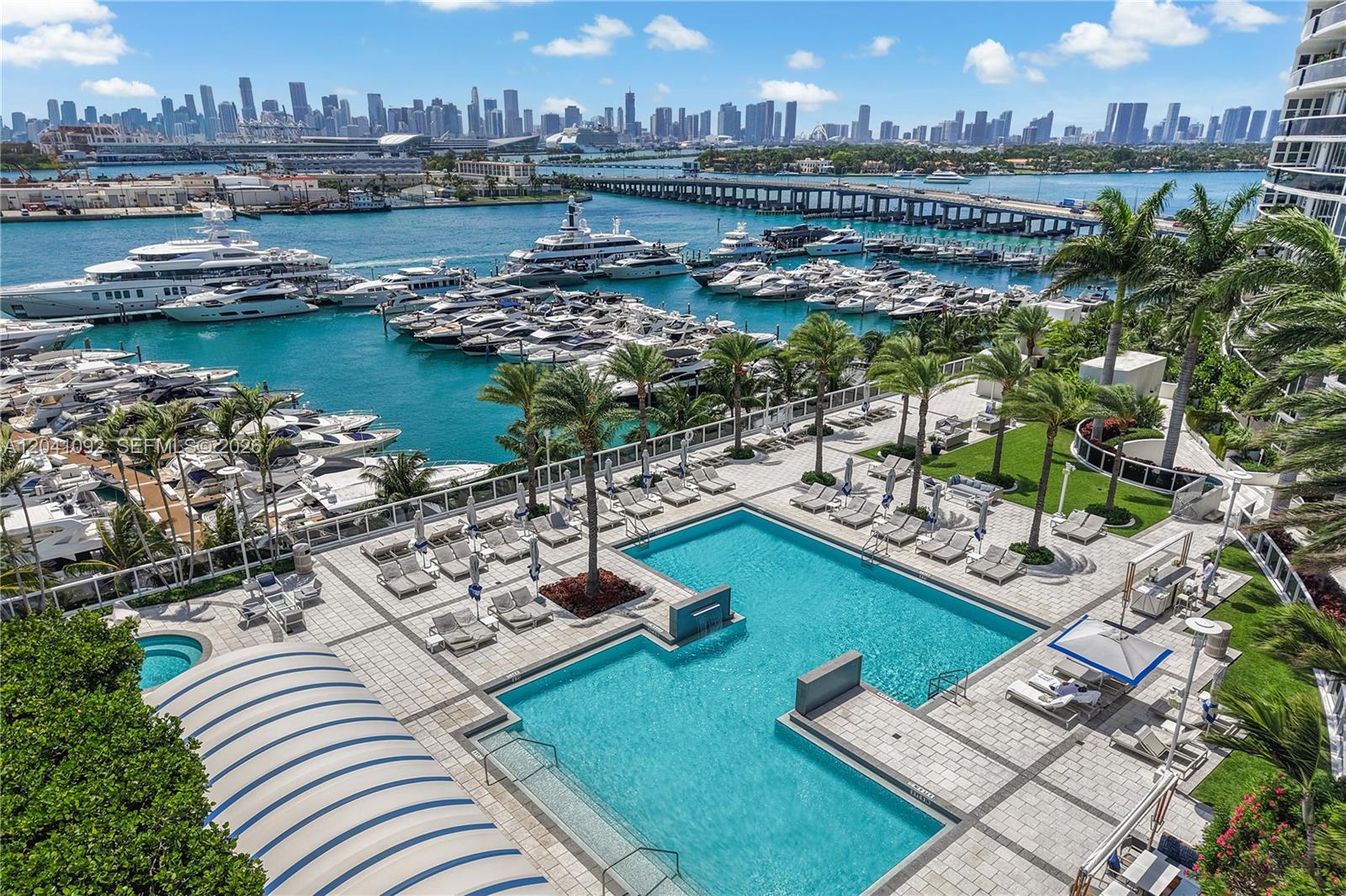 400 Alton Road, Unit 1206 Miami Beach, FL 33139 - Photo 25 of 34
