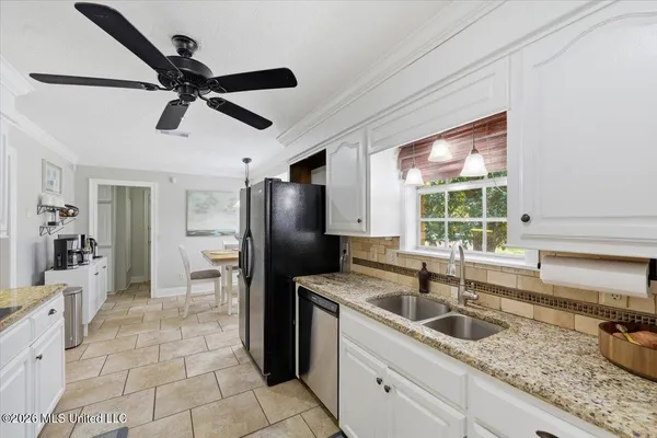 $275,000 | 122 Woodgate Drive, Brandon, MS 39042