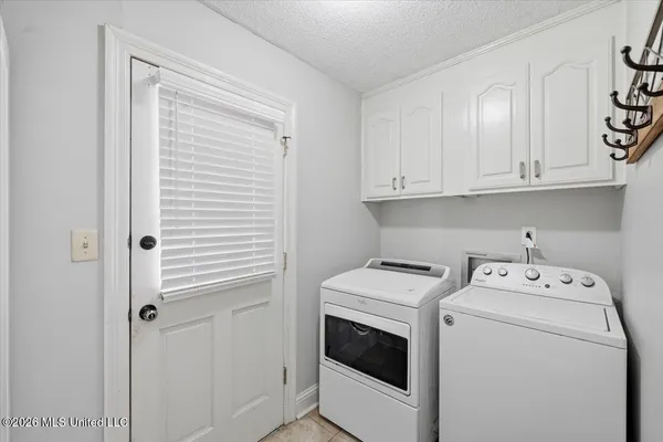 $275,000 | 122 Woodgate Drive, Brandon, MS 39042