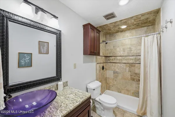 $275,000 | 122 Woodgate Drive, Brandon, MS 39042