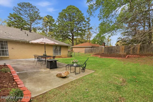 $275,000 | 122 Woodgate Drive, Brandon, MS 39042