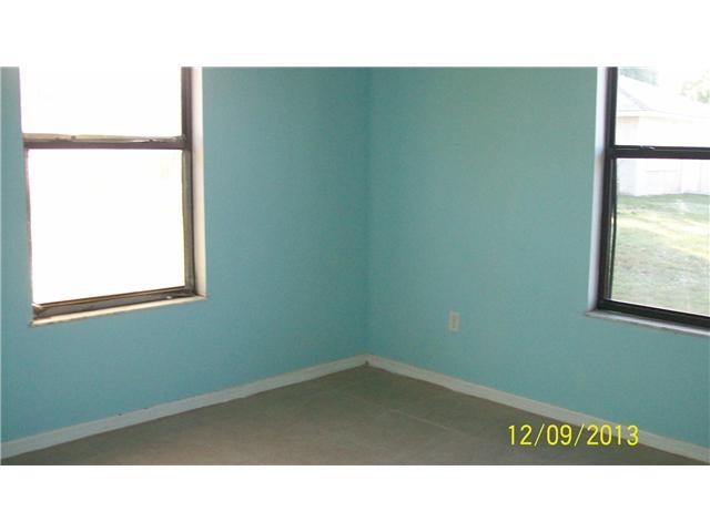 825 Southeast Palm Beach Road Stuart, FL 34996 - Photo 11 of 15 Gallery Image 11