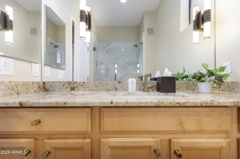 $635,000 | 7027 North Scottsdale Road, Unit 113, Paradise Valley, AZ 85253