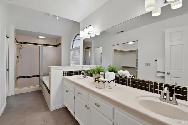 $1,249,000 | 4844 Kieran Court, Santa Rosa, CA 95405