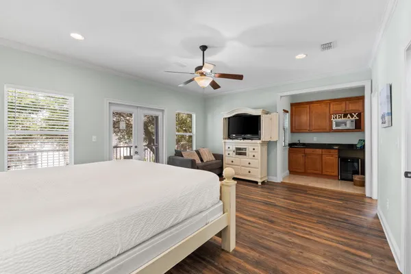 $1,049,000 | 209 Grand Key Loop East, Destin, FL 32541