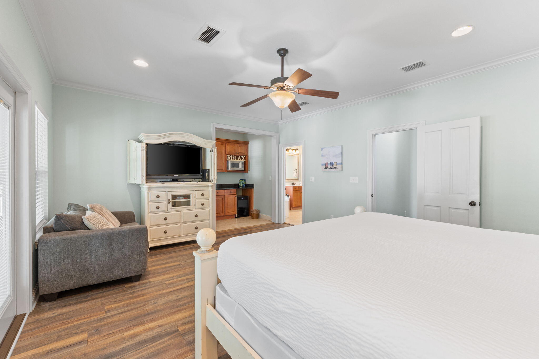 209 Grand Key Loop East Destin, FL 32541 - Photo 19 of 59 30-web-or-mls-FDP06232