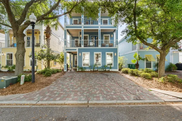 $1,049,000 | 209 Grand Key Loop East, Destin, FL 32541