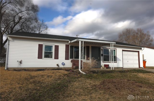 $195,000 | 1134 Frayne Drive, New Carlisle, OH 45344