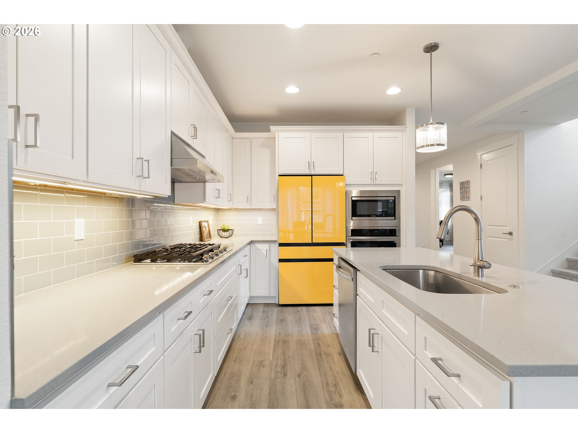 5891 Southwest 67th Place Portland, OR 97225 - Photo 14 of 41 Kitchen