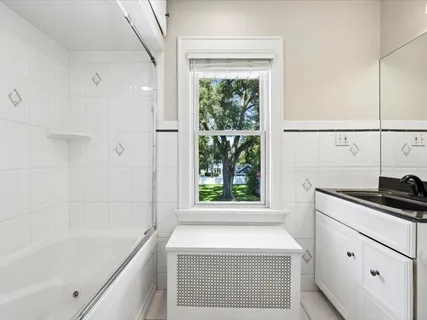 $1,350,000 | 201 West Union Avenue, Wheaton, IL 60187