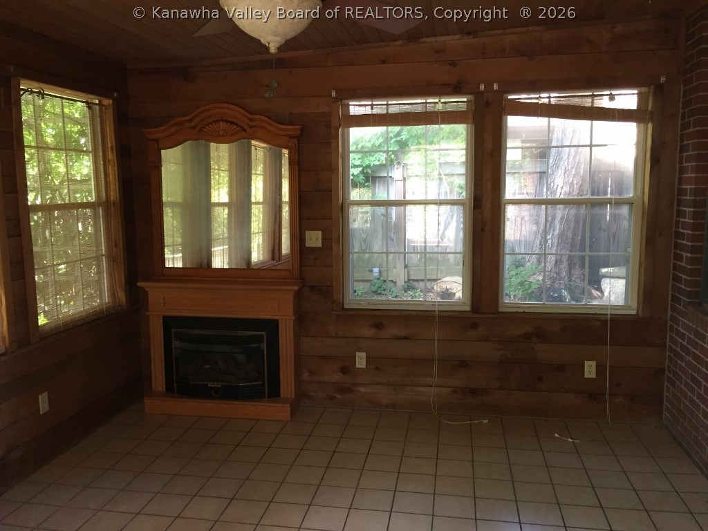 5047 West Pea Ridge Road Huntington, WV 25705 - Photo 12 of 14 Gallery Image 12