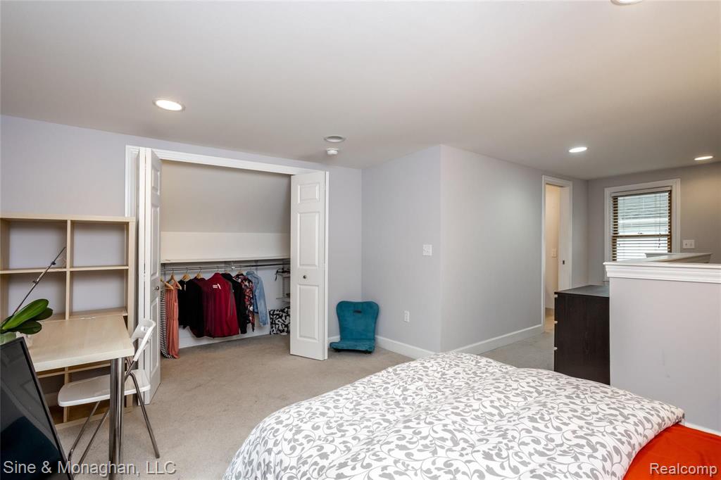 1308 Hampton Road Grosse Pointe, MI 48236 - Photo 22 of 36