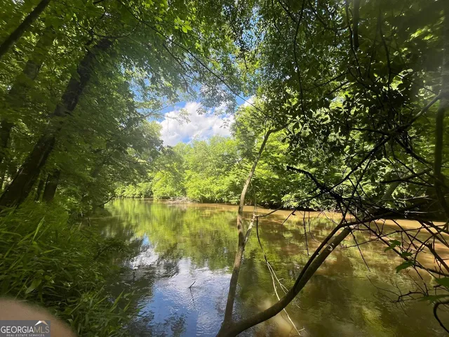 a view of lake from yard