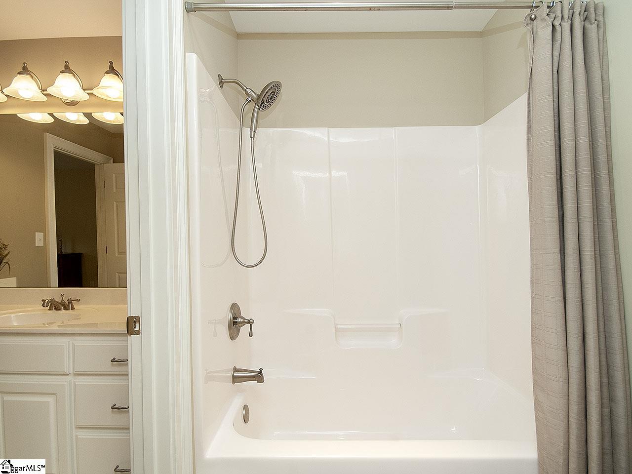 170 Newington Circle Anderson, SC 29621 - Photo 28 of 36 Gallery Image 28
