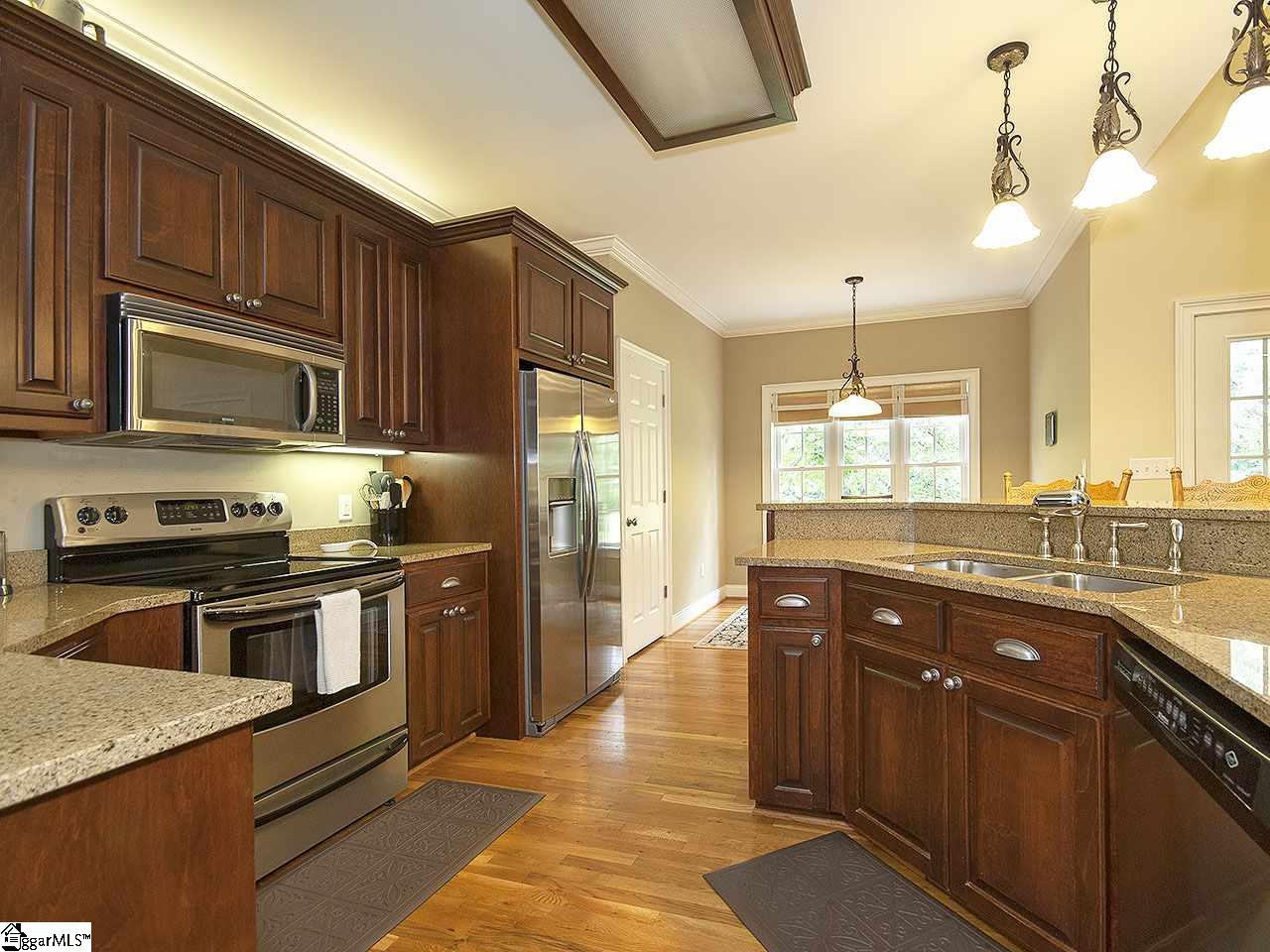 170 Newington Circle Anderson, SC 29621 - Photo 8 of 36 Gallery Image 8