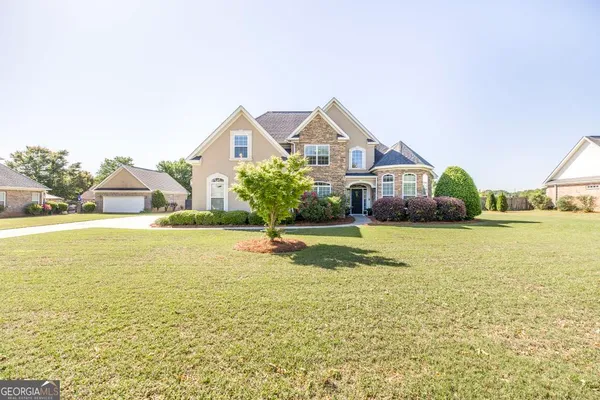 $436,500 | 61 Peregrine Drive, Byron, GA 31008