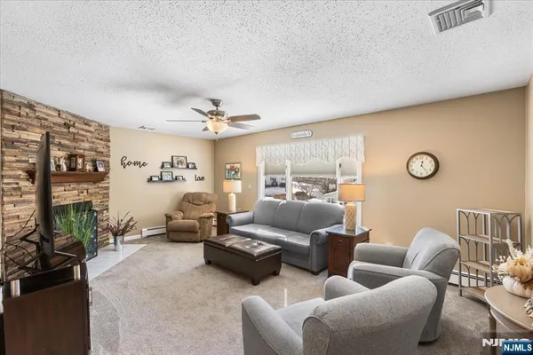 $535,000 | 19 Danbury Lane, Lake Hopatcong, NJ 07849