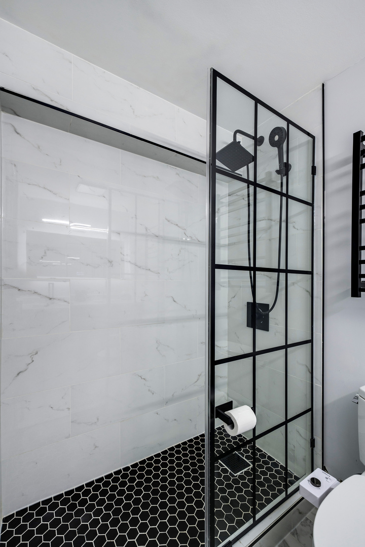 5455 North Sheridan Road, Unit 1811 Chicago, IL 60640 - Photo 15 of 27 Gallery Image 15