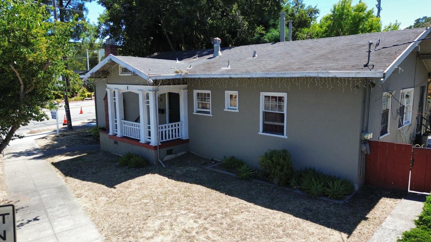 1 Engle Road San Mateo, CA 94402 - Photo 4 of 6 a view of a house with backyard and garden