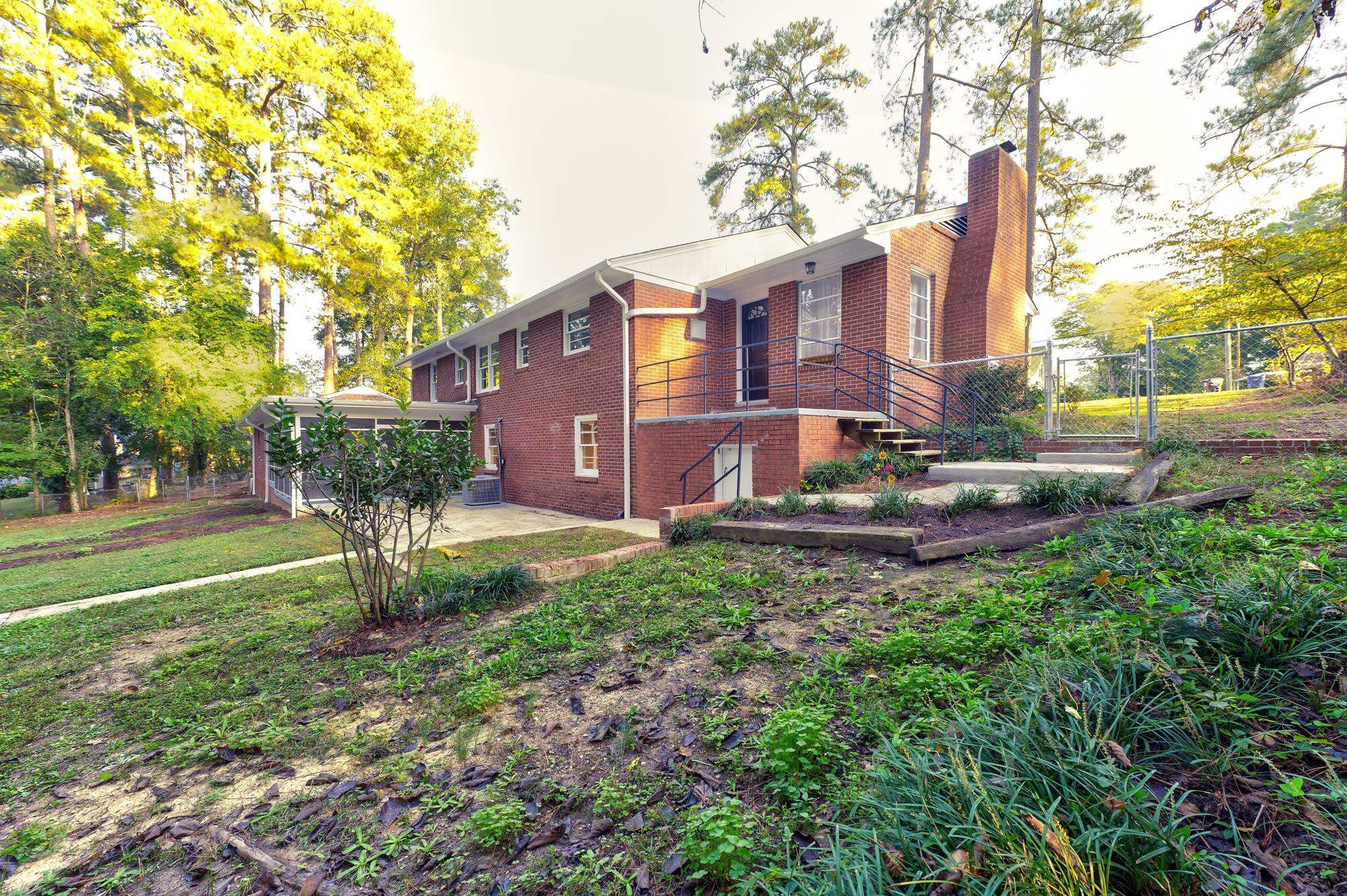 715 Spring Lane Sanford, NC 27330 - Photo 28 of 35 Photo 28