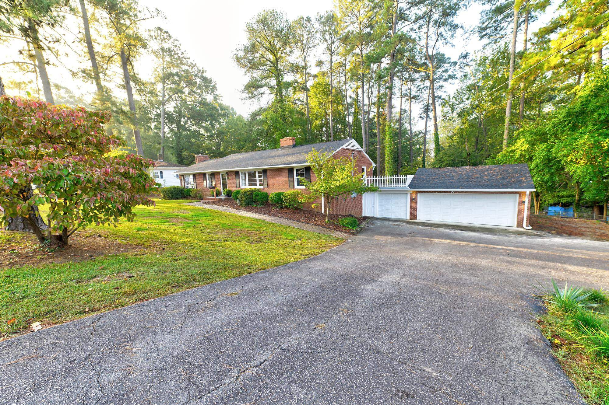 715 Spring Lane Sanford, NC 27330 - Photo 3 of 35 Photo 3