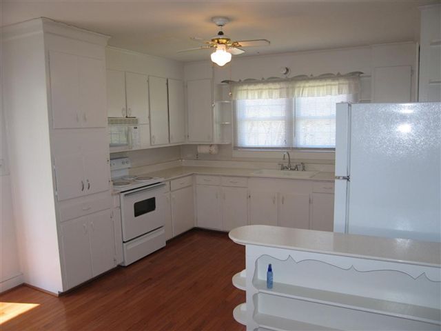 504 New Woodruff Road Greer, SC 29651 - Photo 5 of 13 Gallery Image 5