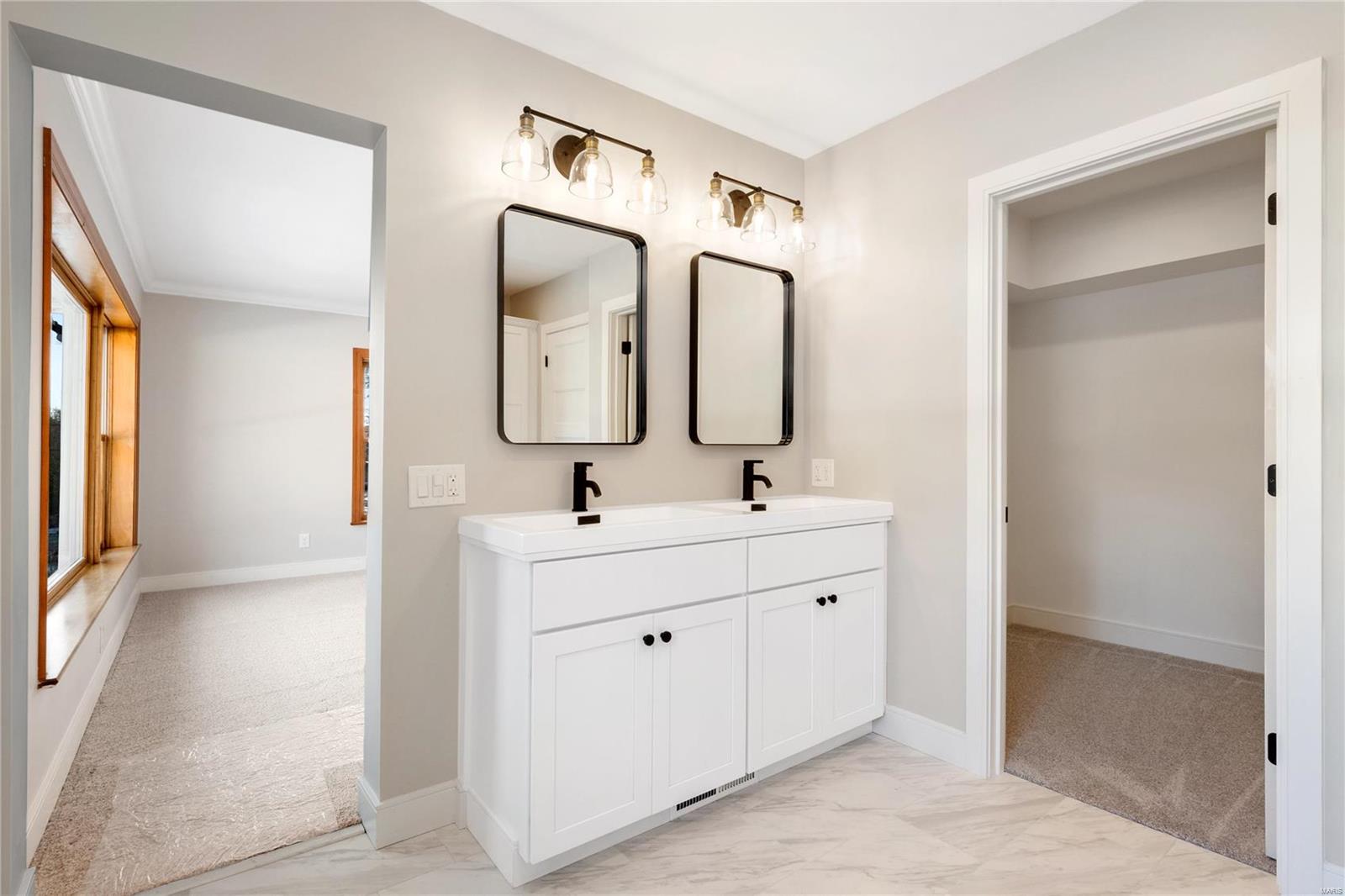 15 South Spoede Road St. Louis, MO 63141 - Photo 17 of 26 Gallery Image 17