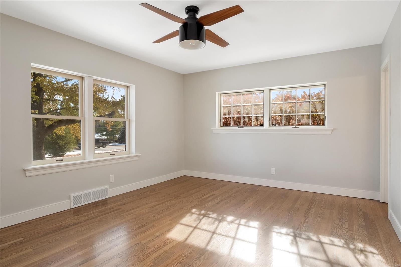 15 South Spoede Road St. Louis, MO 63141 - Photo 22 of 26 Gallery Image 22