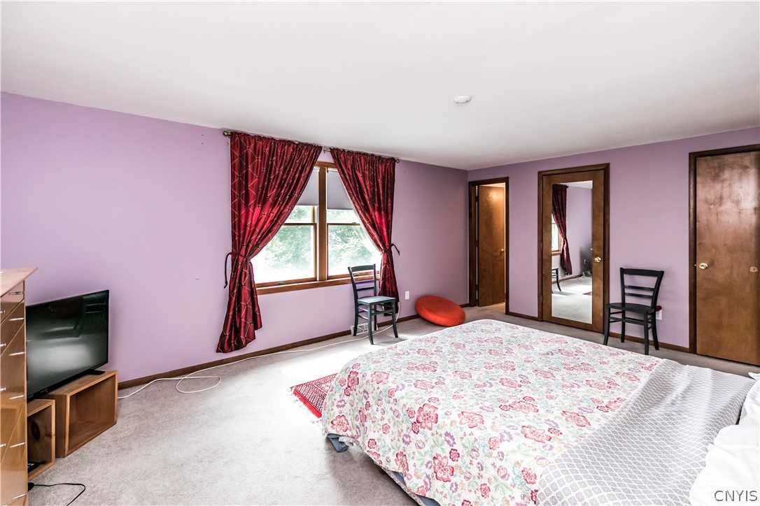 7244 Magic Way Manlius, NY 13057 - Photo 23 of 38