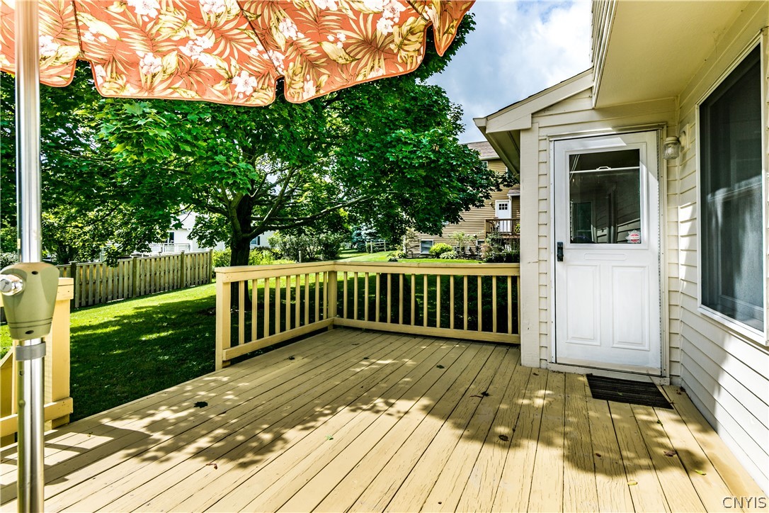 7244 Magic Way Manlius, NY 13057 - Photo 32 of 38