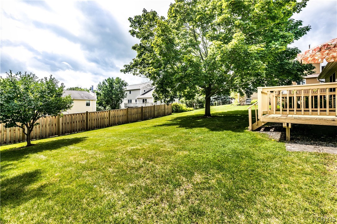 7244 Magic Way Manlius, NY 13057 - Photo 34 of 38