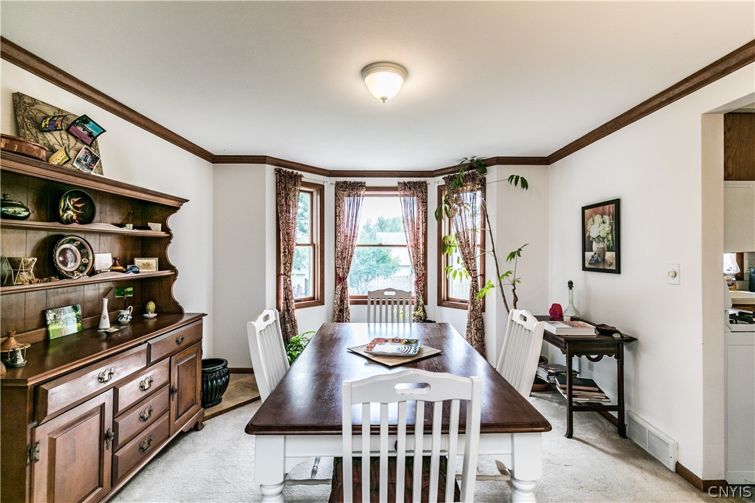 7244 Magic Way Manlius, NY 13057 - Photo 7 of 38