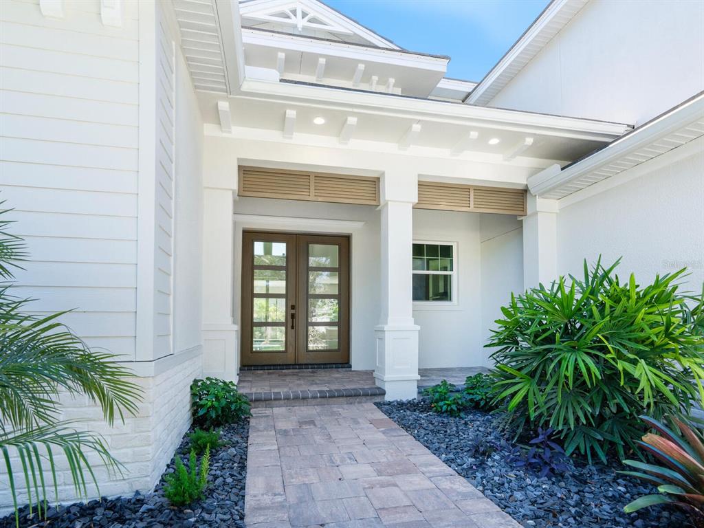 1876 Magnolia Street Sarasota, FL 34239 - Photo 5 of 72