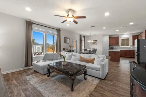 $380,000 | 809 Whitman Avenue, Georgetown, TX 78626