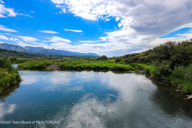 $6,500,000 | 227 McNeel Power Plant Road, Alpine, WY 83128