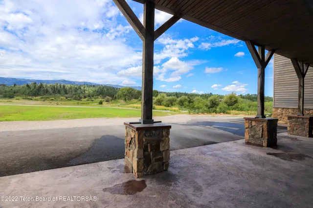$6,500,000 | 227 McNeel Power Plant Road, Alpine, WY 83128